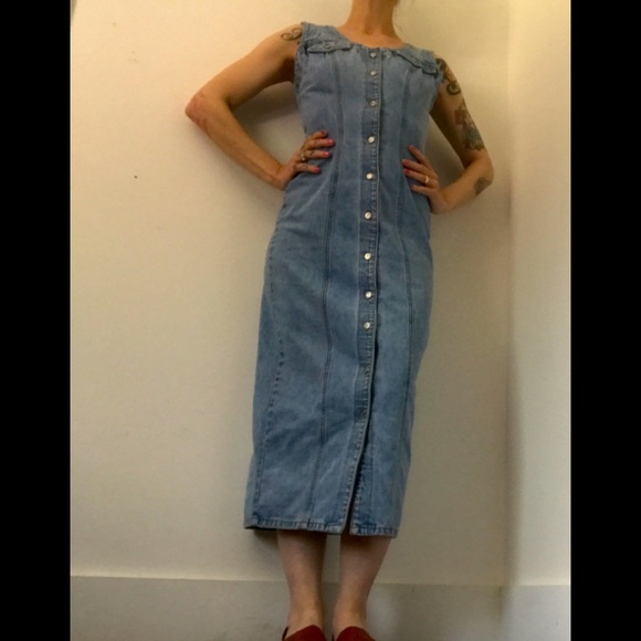 Z. Cavaricci Dresses & Skirts - Z. Cavaricci Vintage Button Down Denim Dress Vneck Sleeveless Mint Condition